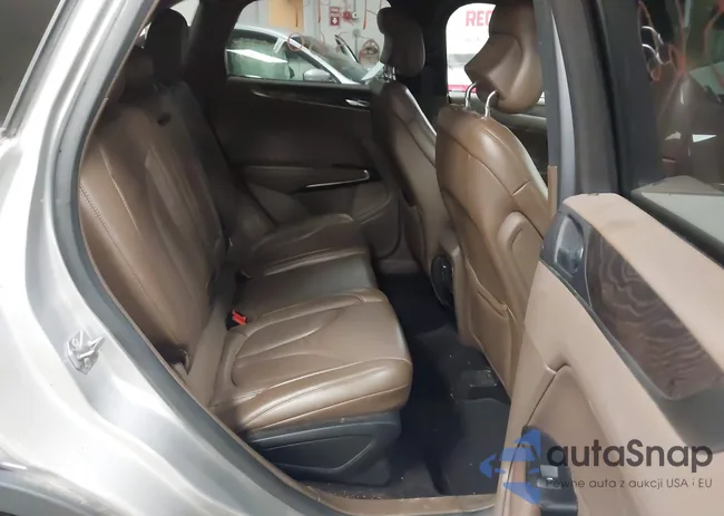 5LMTJ3DH6HUL50483: 43995360