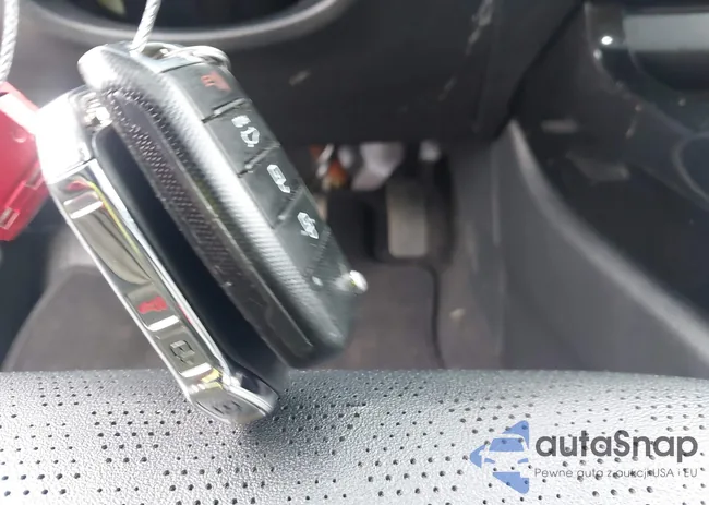 KNDETCA26M7151307: 43995364