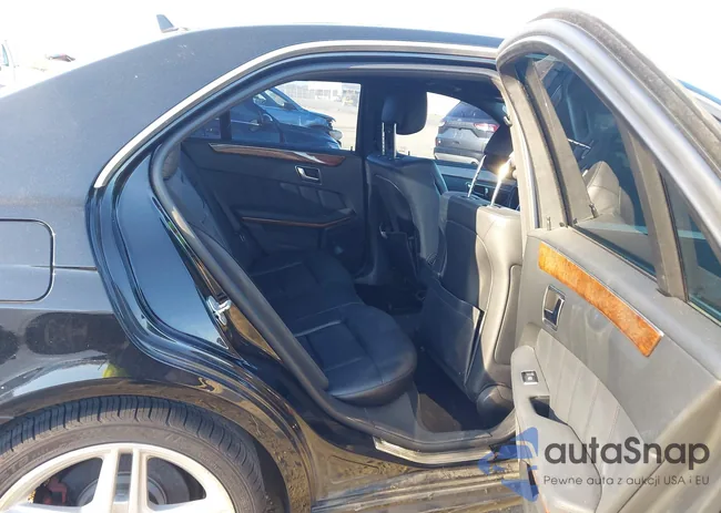 WDDHF5KB0CA648830: 43995367