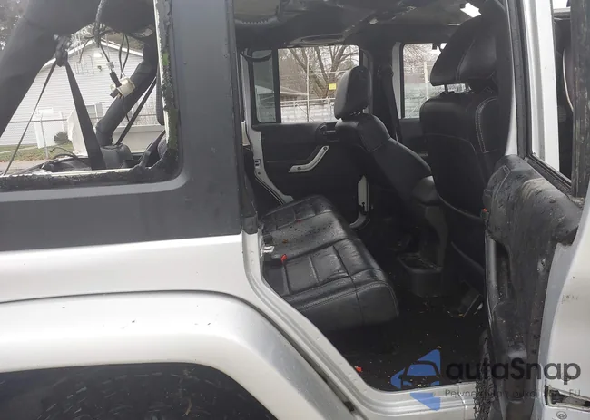 1C4BJWEG3CL254464: 43995375