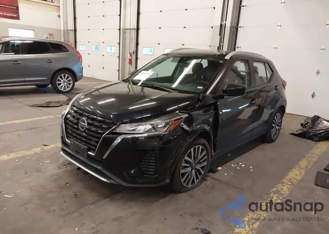 3N1CP5CV8ML489210: 43995393