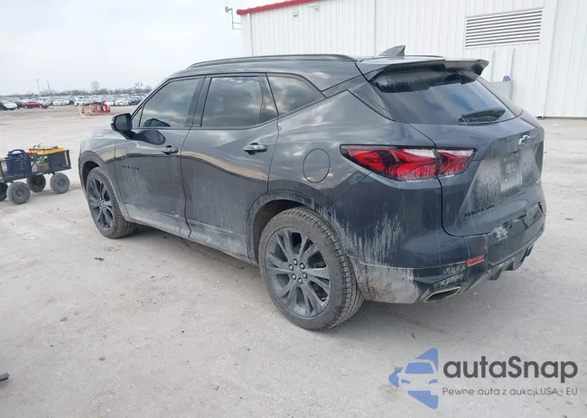 3GNKBKRS2MS567447: 43995397