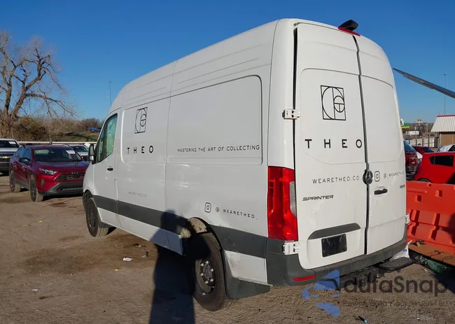 W1Y5NBHY1RT179895: 43995401