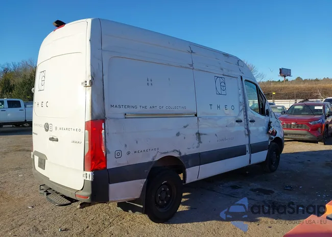 W1Y5NBHY1RT179895: 43995401