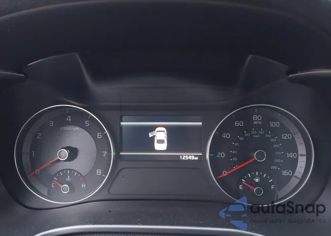 3KPF24AD5RE737728: 43995504