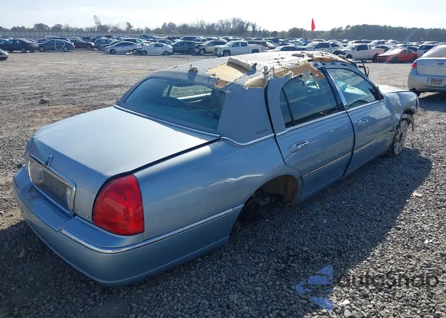 1LNHM81V77Y603633: 43995552