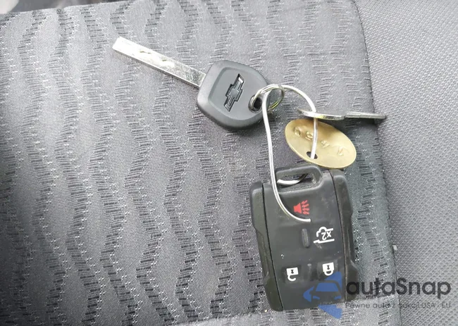 1GNLCDEC3KR242947: 43995553