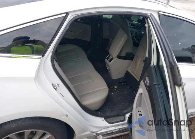 5NPE34AF7FH038344: 43995571