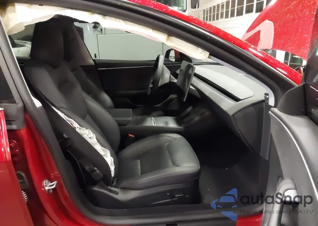 5YJ3E1EB2SF885837: 43995582