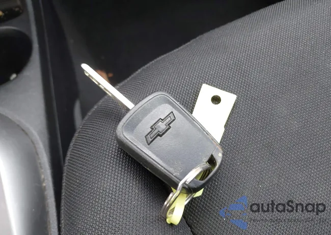 KL8CB6SA2GC566016: 43995613