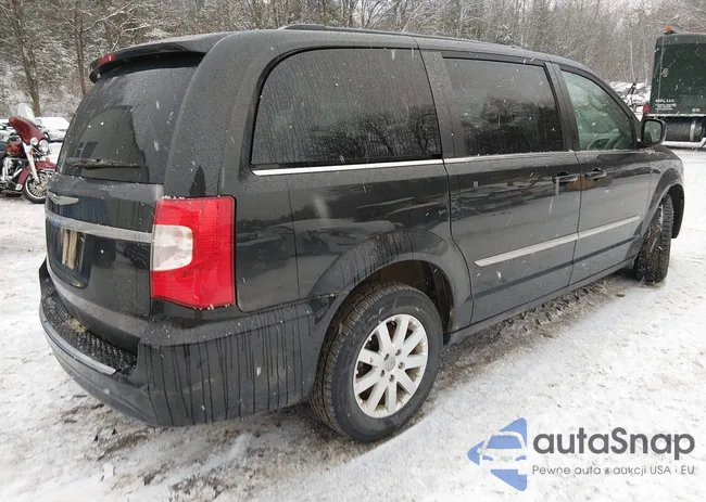 2C4RC1BG6ER396267: 43995631