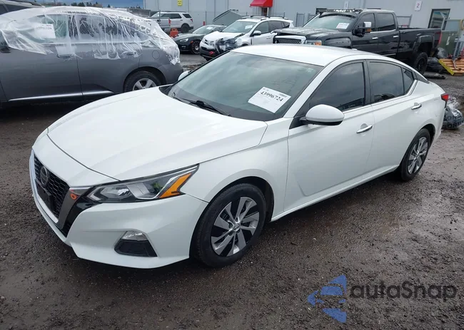 1N4BL4BVXKC204070: 43996724