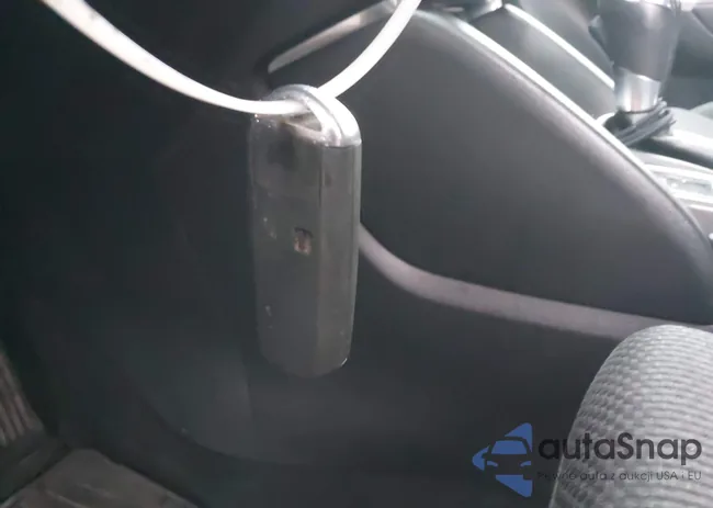 JM3KE4CY2G0693416: 43996763