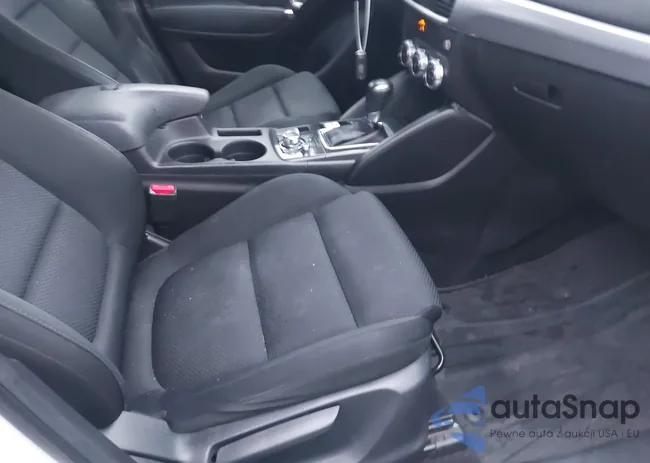 JM3KE4CY2G0693416: 43996763