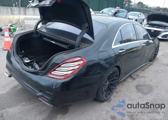 WDDUG8FB9GA261271: 43996801