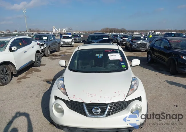 JN8AF5MR0DT205321: 43996872