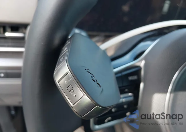 KNDNE5K34T6588093: 43996913