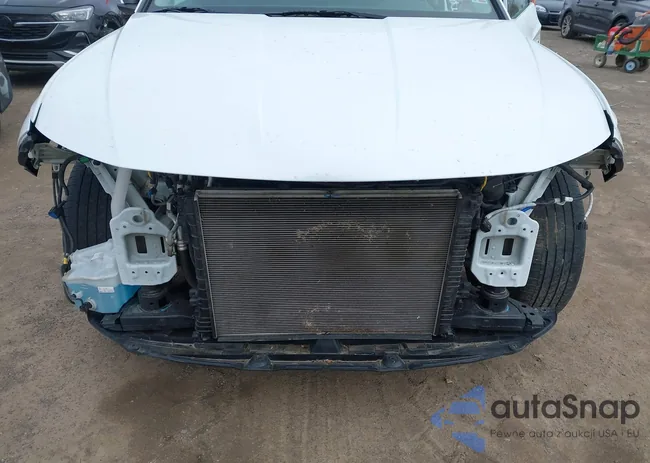 5NMJBCAE0NH049054: 43996918