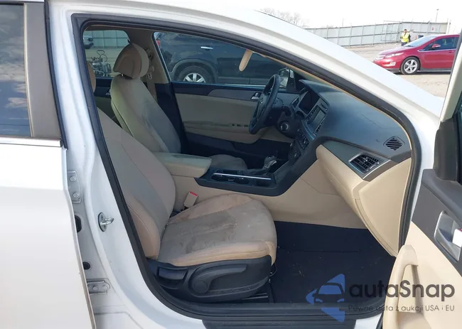 5NPE24AF9GH414143: 43996926