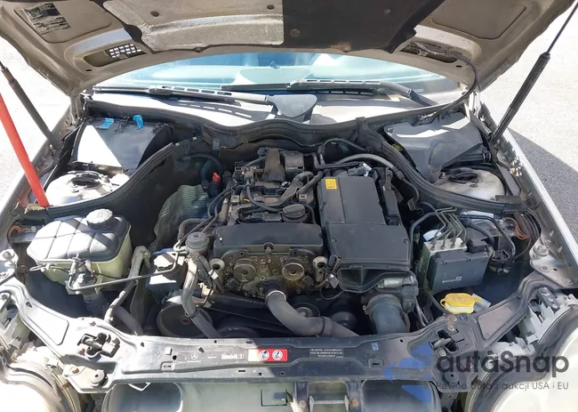 WDBRF40J65F597454: 43996947