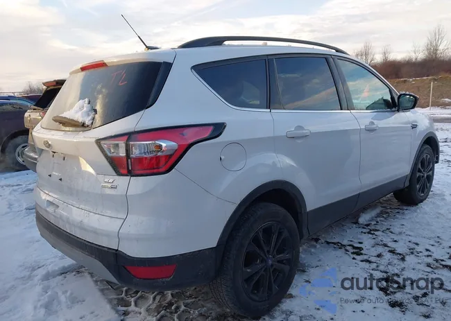 1FMCU9GD4JUD05957: 43996948