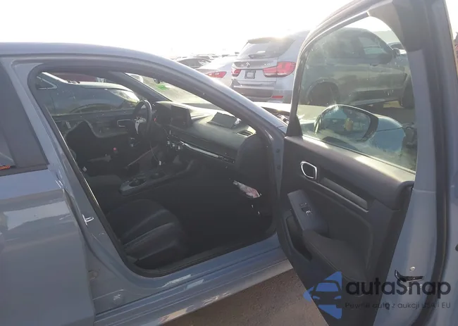 2HGFE2F53RH561054: 43996972