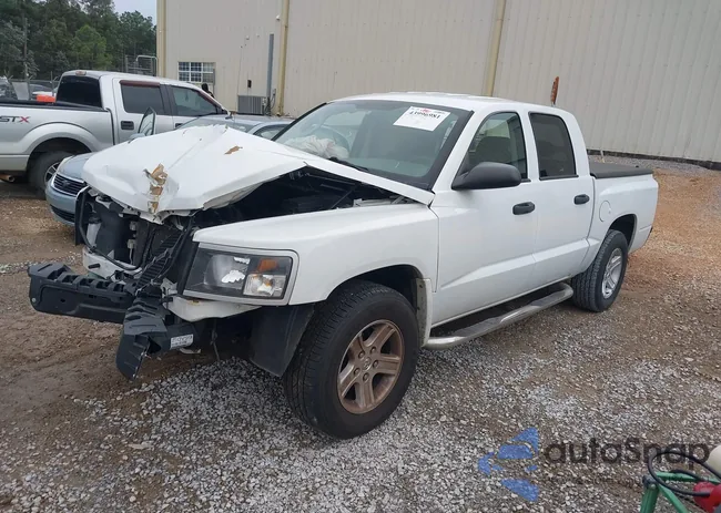 1D7RE3GK1BS661471: 43996981