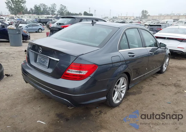 WDDGF4HBXDA770707: 43997010