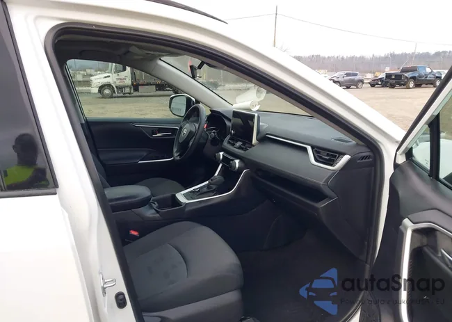 4T3RWRFV1RU130665: 43997055