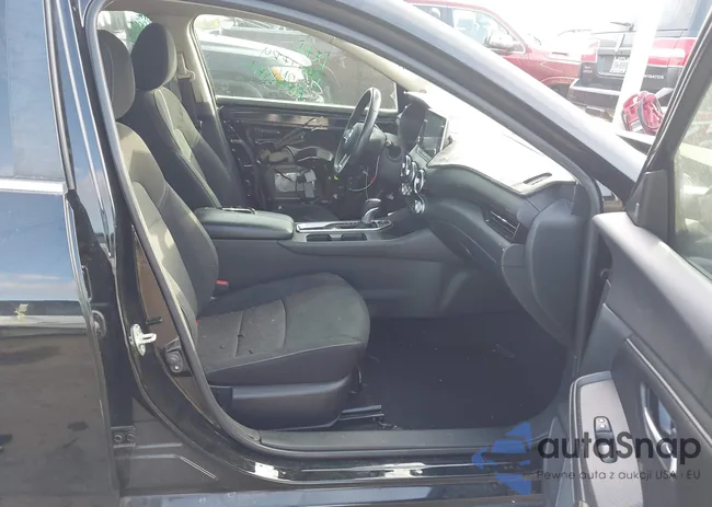 3N1AB8CV8LY246795: 43997095