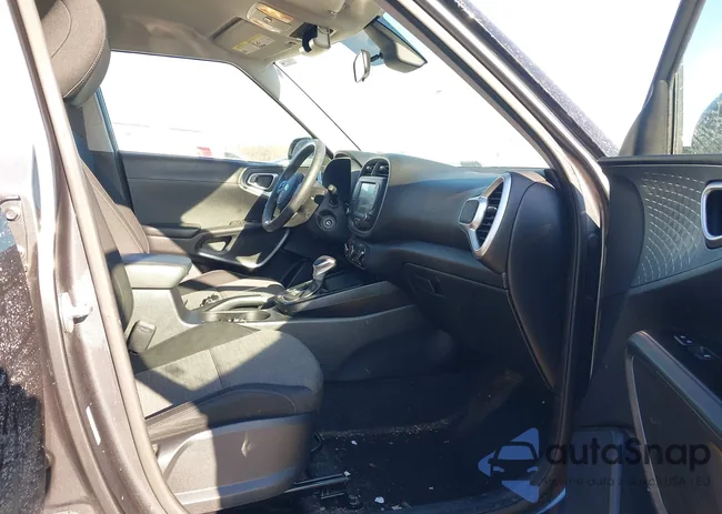 KNDJ23AU2L7734619: 43997105