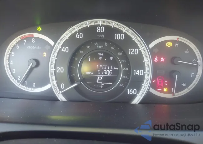 1HGCR2F34HA068180: 43997218