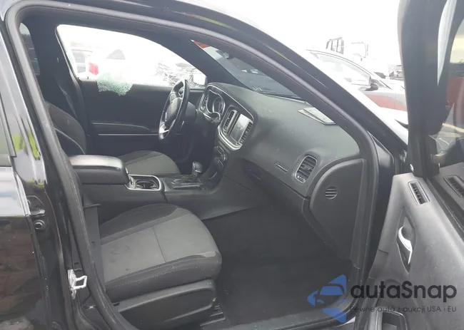 2C3CDXCT8FH777812: 43997247