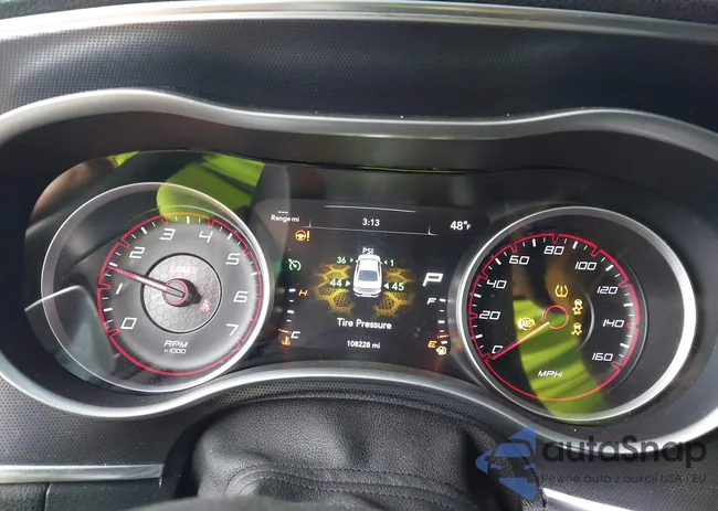 2C3CDXCT8FH777812: 43997247