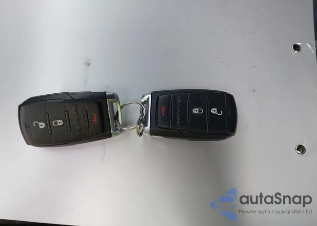 1C6RRFGG2NN476643: 43996258