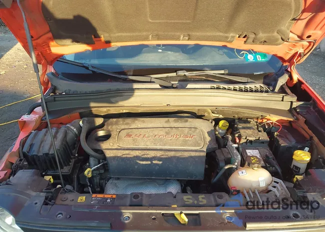 ZACCJBAB9HPG11088: 43996260