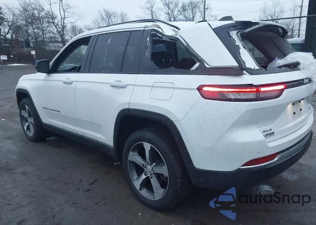 1C4RJHBG3PC527696: 43996445