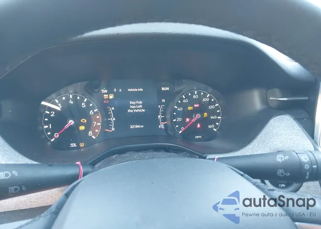 3C4NJDBN6ST534015: 43996477