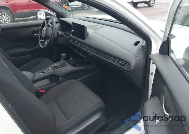 3CZRZ2H5XTM702086: 43996484