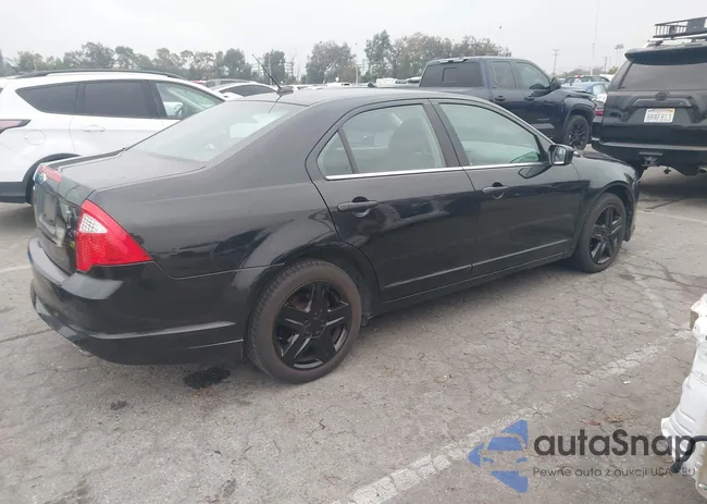 3FAHP0HA6AR320250: 43996545