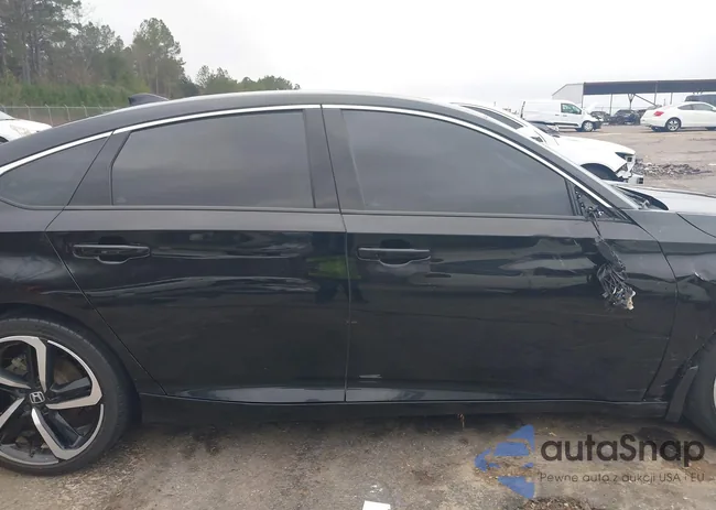 1HGCV2F32MA018948: 43996564