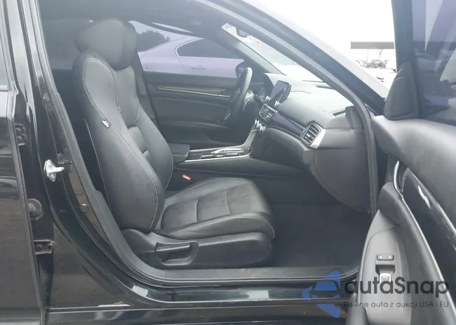 1HGCV2F32MA018948: 43996564