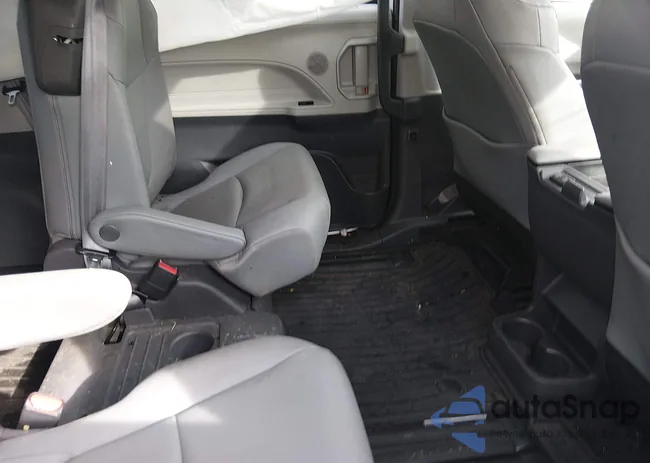 5TDJRKECXMS044325: 43996643