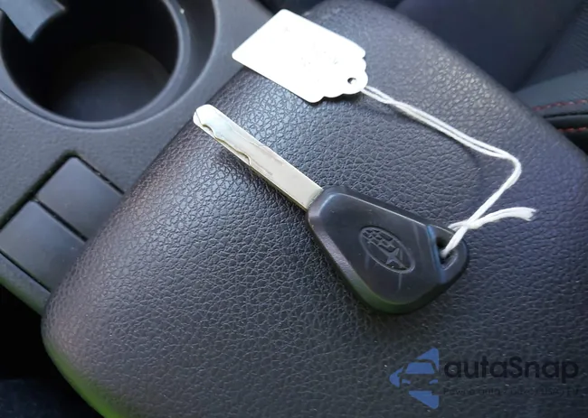 JF1GV7E61BG525753: 43997755