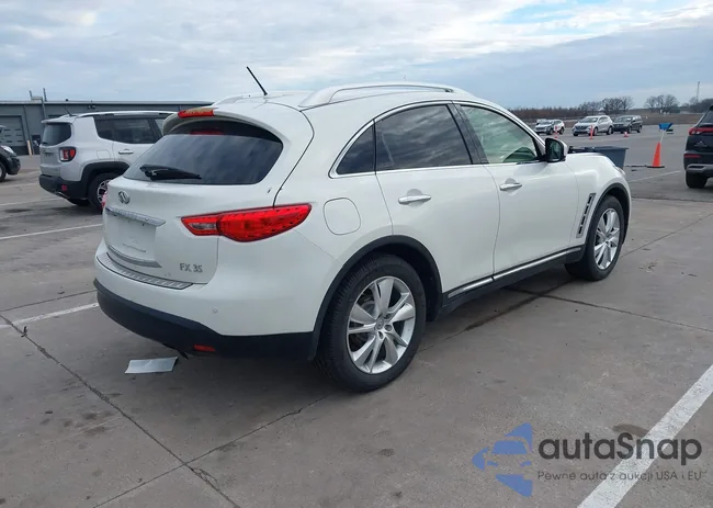 JN8AS1MW9CM151701: 43997762