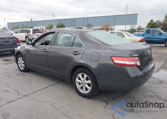 4T1BF3EK1BU755782: 43997763