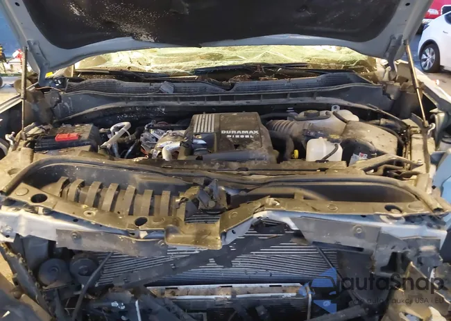 3GCUDCE81RG215062: 43997794