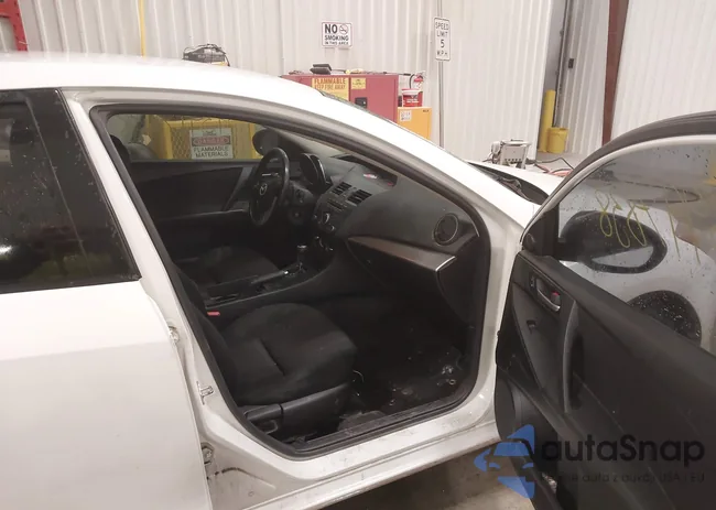 JM1BL1V72C1535583: 43997838