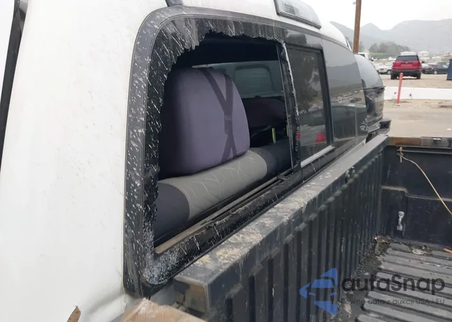 3TMBZ5DN9MM031848: 43997856