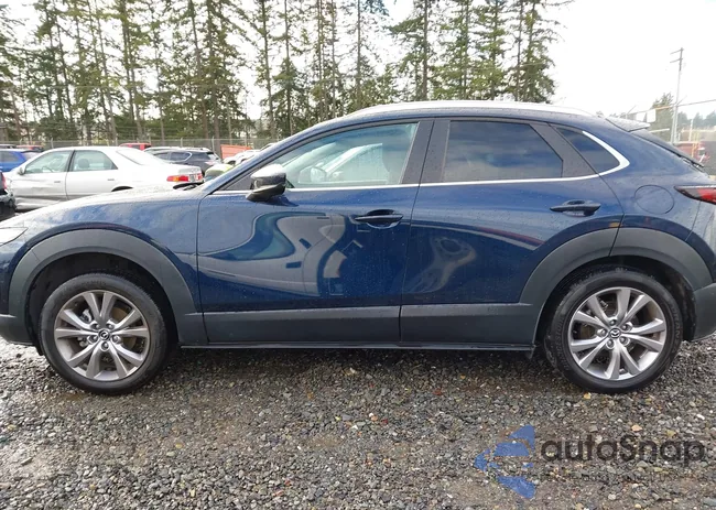 3MVDMBBL4NM419643: 43997859